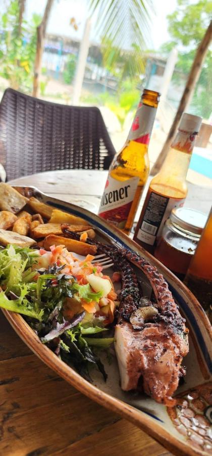فندق Zacatecolucaفي  Surf & Turf المظهر الخارجي الصورة